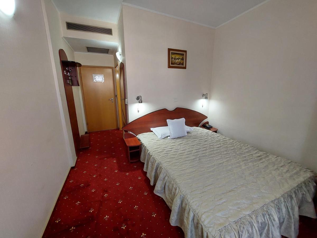 Hotel Egreta Tulcsa Kültér fotó