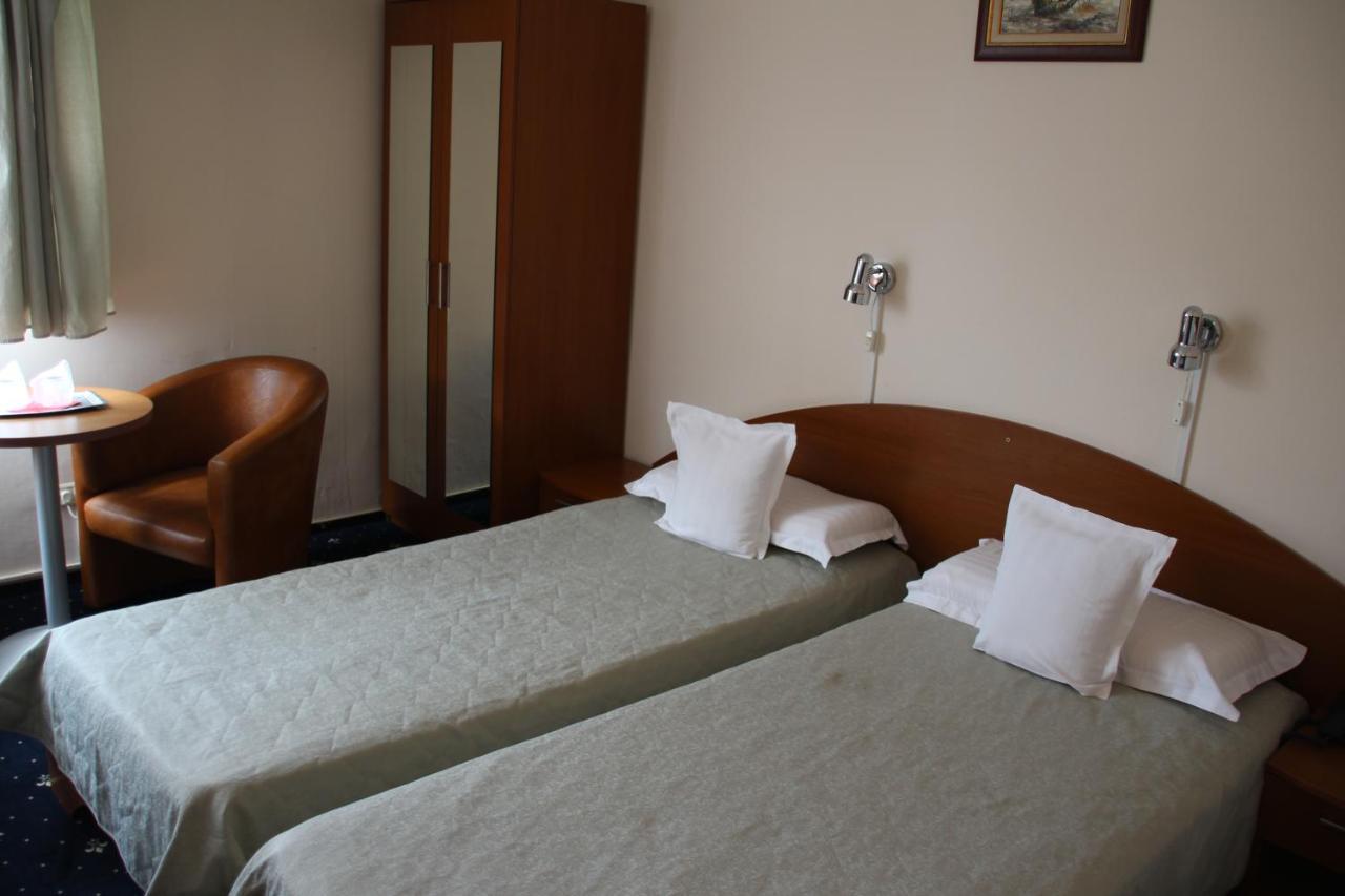 Hotel Egreta Tulcsa Kültér fotó